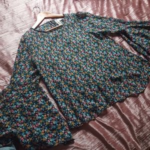 Sheer Bell Sleeved Floral Top